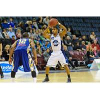 Halifax Hurricanes Guard Cliff Clinkscales vs. the Saint John Mill Rats