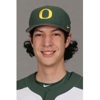 Oregon Duck Pitcher Isaiah Carranza