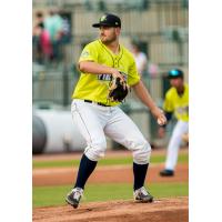 Thomas Szapucki pitching for the Columbia Fireflies in 2017