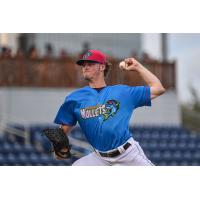 Pensacola Blue Wahoos pitcher Jake Eder