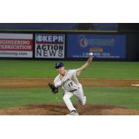 Tri-City Dust Devils pitcher Ryan Smith