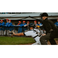 Fond du Lac Dock Spiders catcher Anthony Frechette