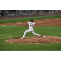 Tri-City Dust Devils pitcher Victor Mederos