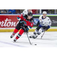 Kelowna Rockets left wing Grady Lenton